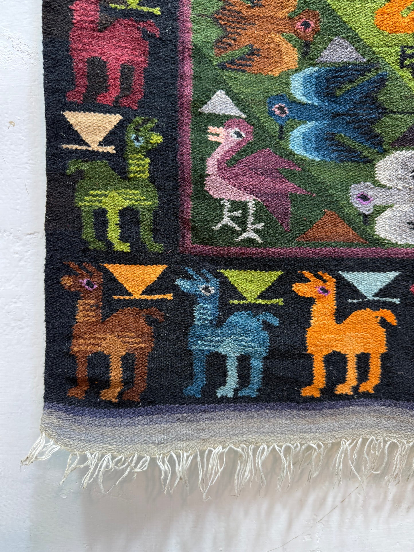 Vintage Fabulous Hand Woven Peruvian Wool Weaving Tapestry Kilim Rug Wall Hanging Floor Area